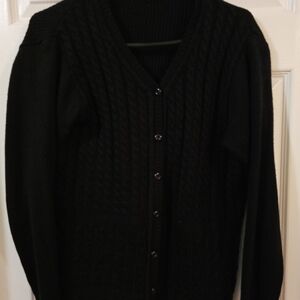 Chic Black Women's Sweater